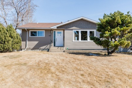 Real Estate Crush | Beautiful Balwin Bungalow