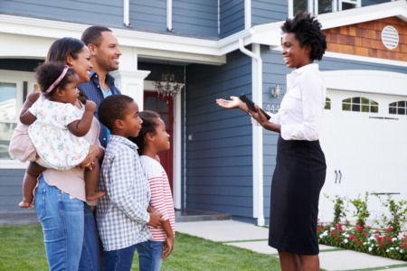 An Informative Guide to Buying a Home