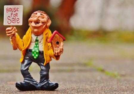 Top 5 Reasons to Hire a Real Estate Professional When Buying or Selling!