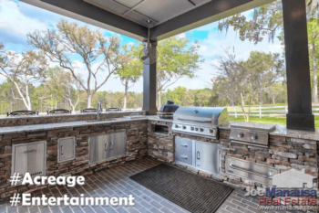 These 15 Homes For Sale On Acreage Are Perfect For Your Independence Day Celebration
