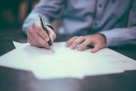 Mortgage Lender vs Bank