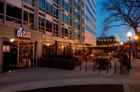 Finding the Right Party Venue for Your Holiday Celebration