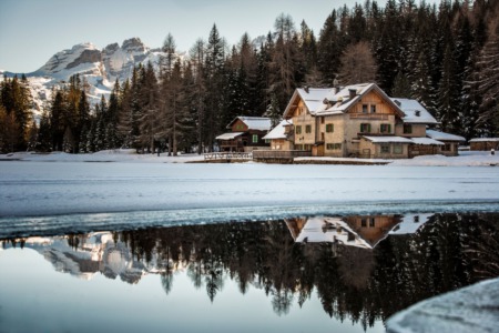 Do Snowy States Have Higher Home Values? 