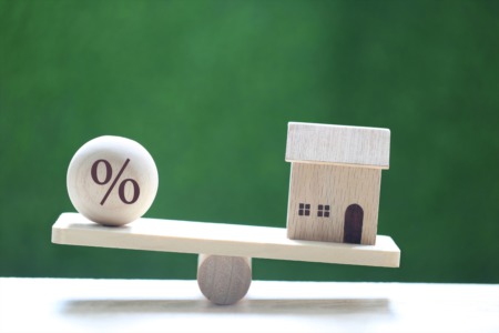 Mortgage Rates Decline for First Time in Weeks