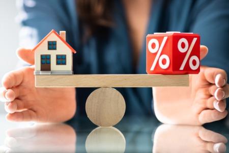 Average Mortgage Rates Fall To Lowest Level In Two Months