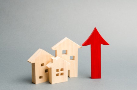 Rate Spike Drives Mortgage Demand Down