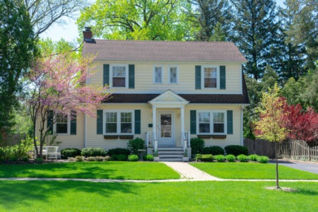 On National Level, Listings of Homes Under $200,000 Slow