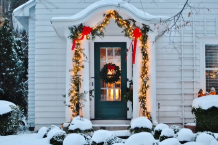 Mortgage Rates Flat Heading Into Holidays