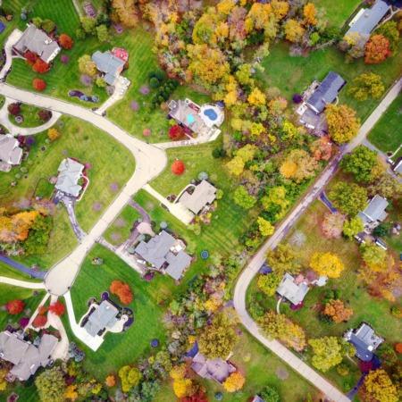 Suburban Homes Sell Faster Than City Listings