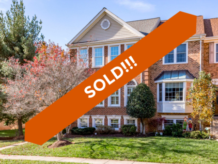 20937 Sandstone Sq- Spacious in Cascades