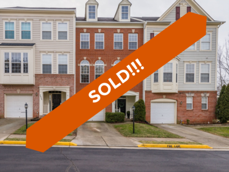 20908 Cosworth Ter- Potomac Lakes Townhouse