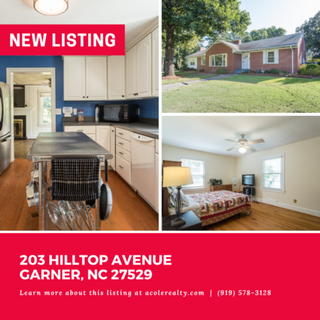 *NEW LISTING* Highly sought-after spacious brick Ranch home on a corner lot in a convenient Garner location