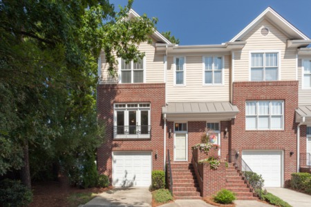 New Listing on 4 Bedroom/3.5 Bath End Unit Townhome in Raleigh!