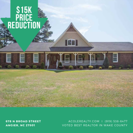 *PRICE REDUCTION* on beautiful home in Angier, NC!