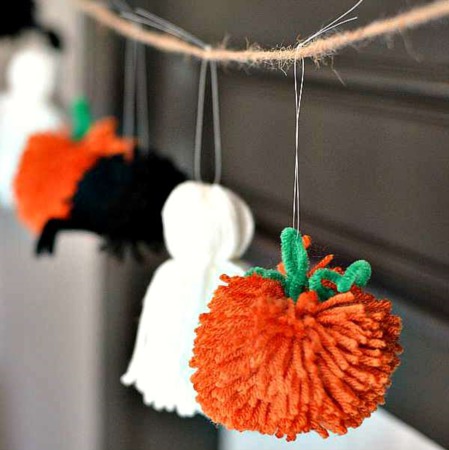 Pumpkins and Ghosts and Spiders! Oh My! Halloween Garland
