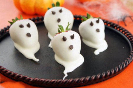 Strawberry Ghosts