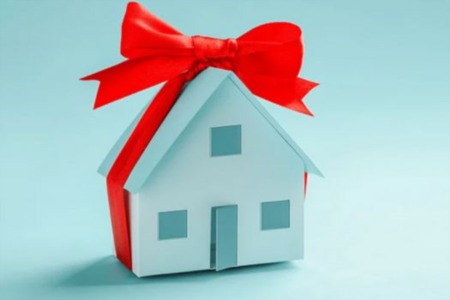 Is Your House the Top Thing on a Buyer’s Wish List this Holiday Season?