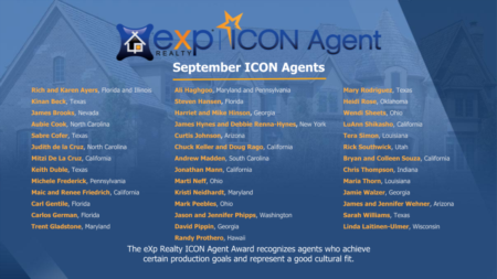 Rich & Karen Ayers receive ICON Agent Award at eXp Realty