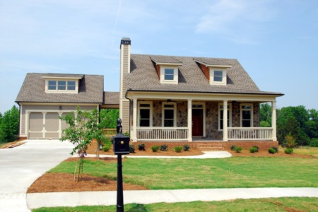 Questions to Ask Yourself if Buying a Home in Todays Current Market