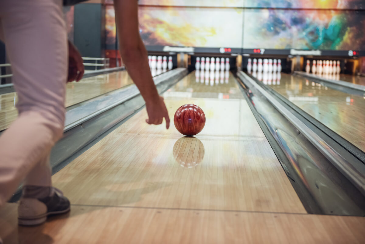 Best Bowling Alleys in New Jersey: Where to Go Bowling in NJ