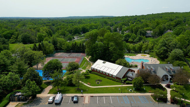 Pool & Tennis Courts in South Brunswick, NJ