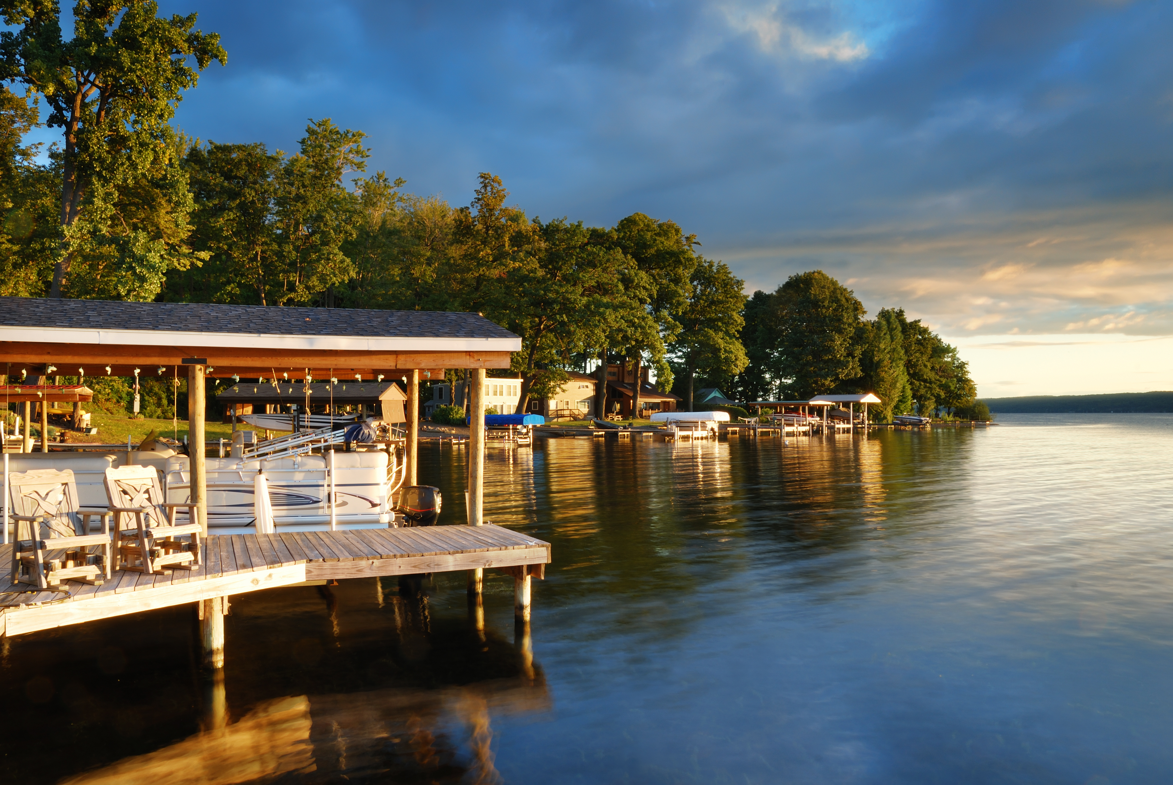 lakehouse for sale virginia