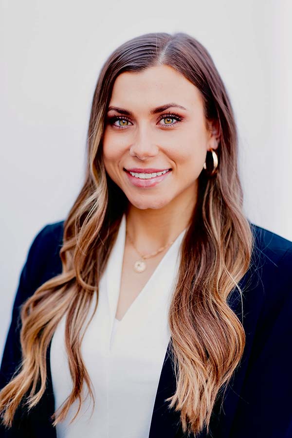 

Jenna Plumeri - louisville ky realtor

