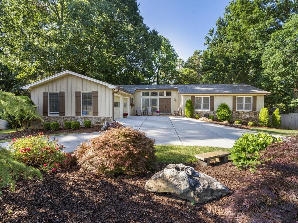 Ranch home