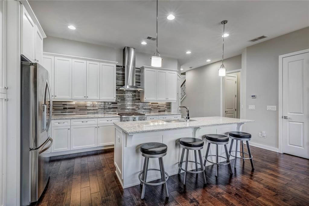 Bluffs At Lenox Townhomes for Sale | 801 Canterbury Overlook