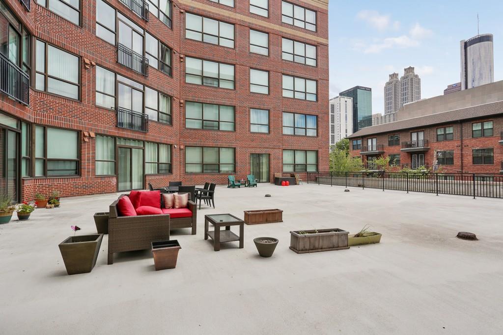Centennial House Lofts For Sale 115 W Peachtree Place Nw [ 683 x 1024 Pixel ]