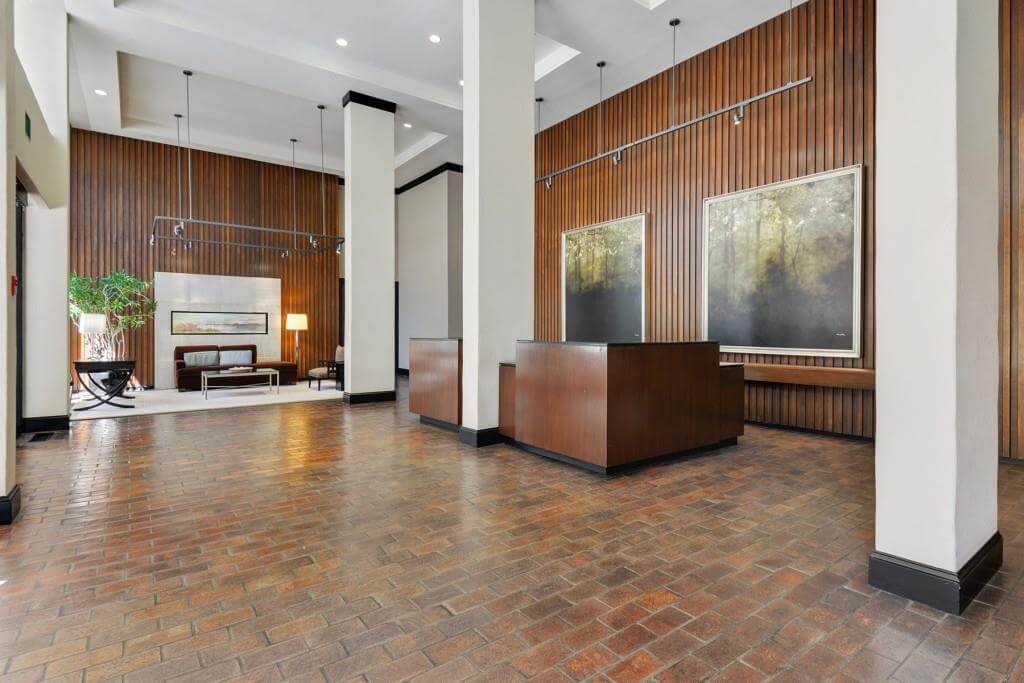 Plaza Towers Condos Atlanta   - 2575 Peachtree Rd