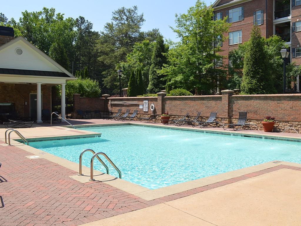 Sterling of Dunwoody Condos for Sale 2300 Peachford Rd