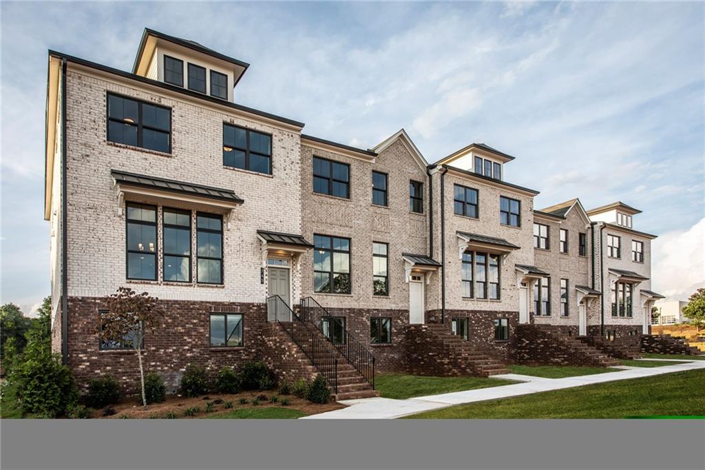 Towns at Old Mill Townhomes for Sale in Roswell, GA
