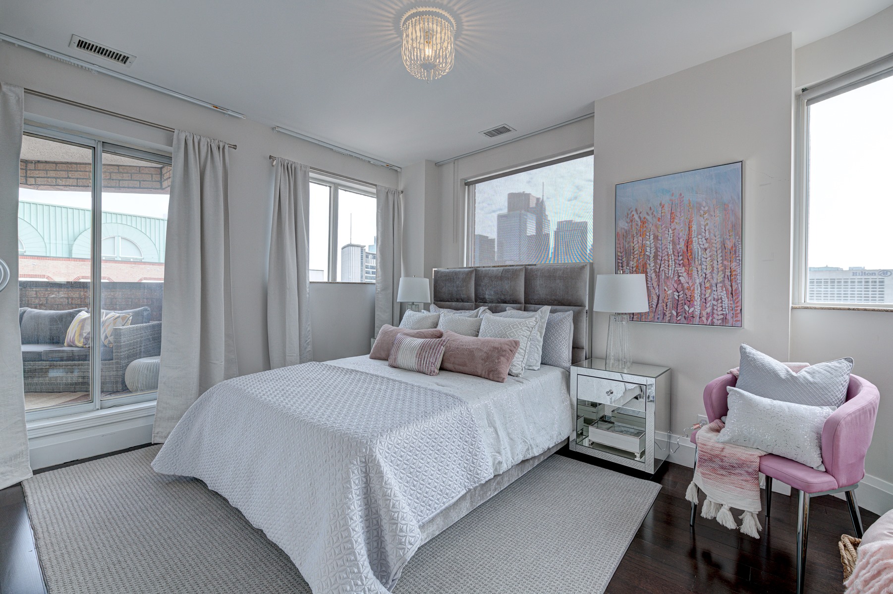 55 Centre Bedroom