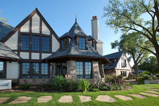 Tudor Style Homes For Sale in Portland Oregon | Portland Housing 