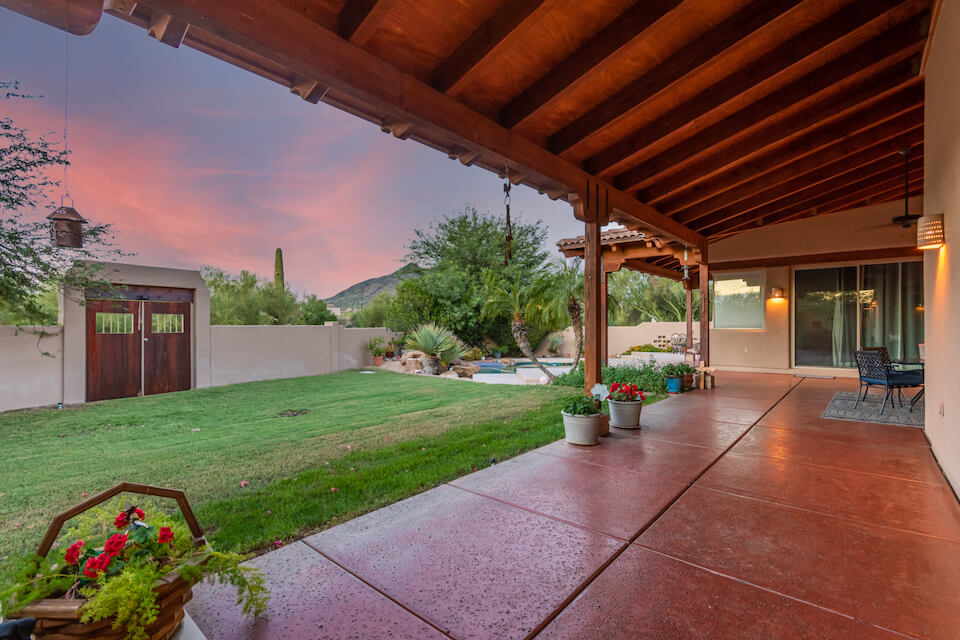 single family homes for sale in Cave Creek, AZ.