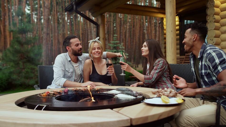 Modern Style Backyard BBQ Pit