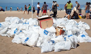 Coastal Cleanup Day at the Bay