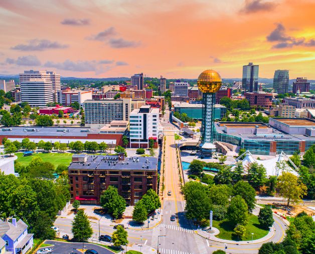 Thinking of Moving to Knoxville? Here's Your Comprehensive Guide to 