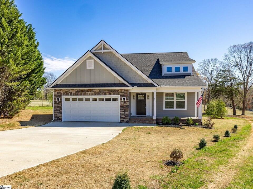 Discovering Homes for Sale in Landrum, SC: A Hidden Gem in the Upstate