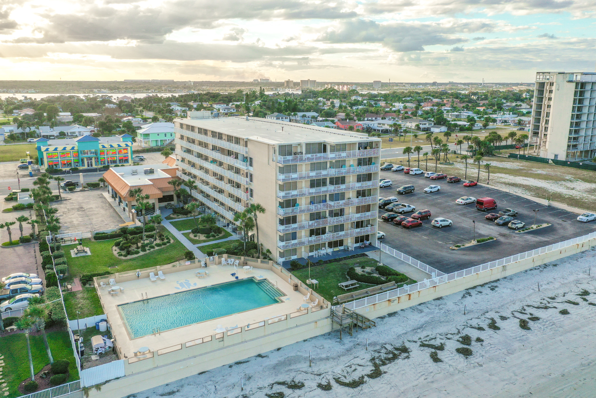 Aerial photo of an oceanfront condo complex