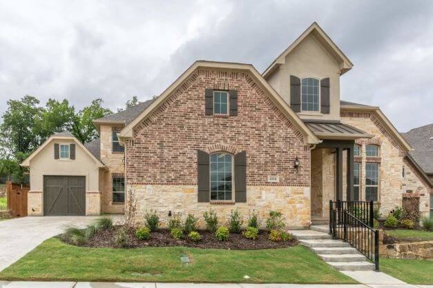 Three car garage home in the Grapevine-Colleyville School District