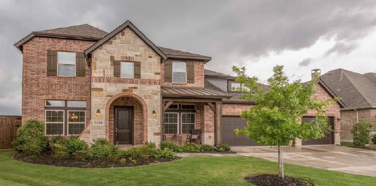 3+ Car Garage Homes for Sale in Alliance, TX