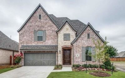 Preowned home in Grapevine Neighborhood