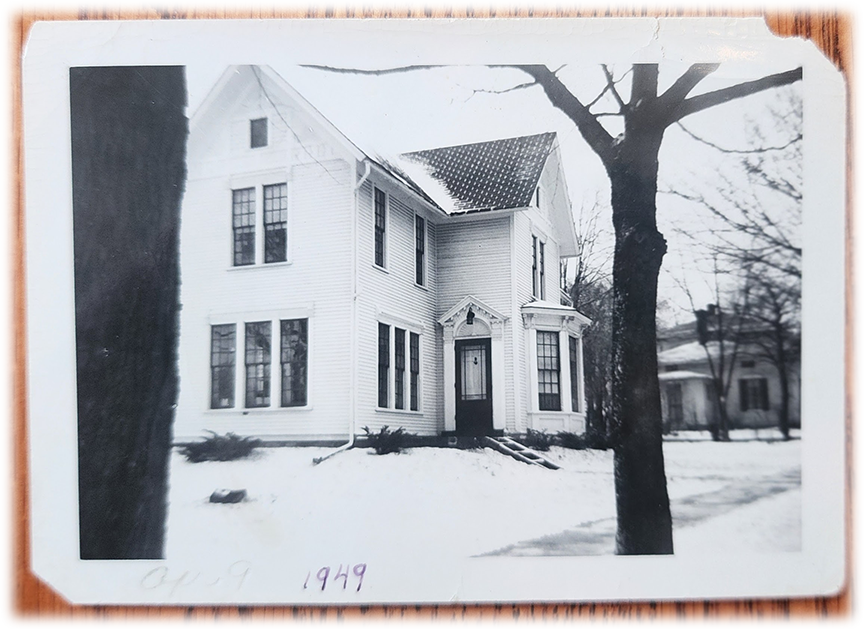 1949-106 Lake