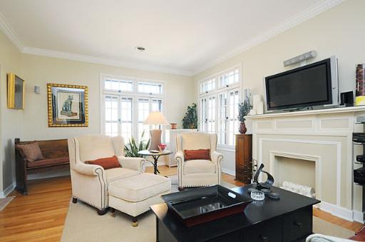 West Rogers Park Real Estate West Rogers Park Real Estate