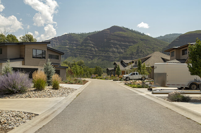 The Cove, Animas Valley, Homes and Street