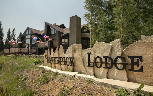 Silverpick Condos Sign in the Resort Area of Durango Colorado