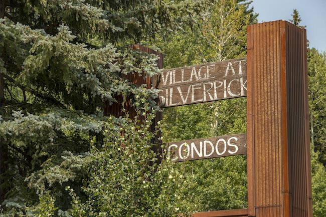 Silverpick Condos Sign in Resort Area Durango Colorado