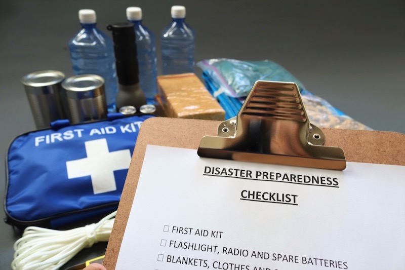 To prepare for any power outage, here are some recommended essentials to  ensure your safety during any power outage. ⚡ All with the Remax…